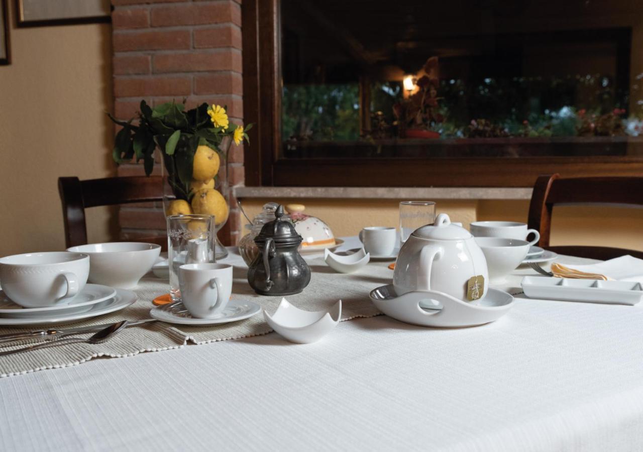 Il Sorgituro - Agriturismo Postiglione Exteriör bild